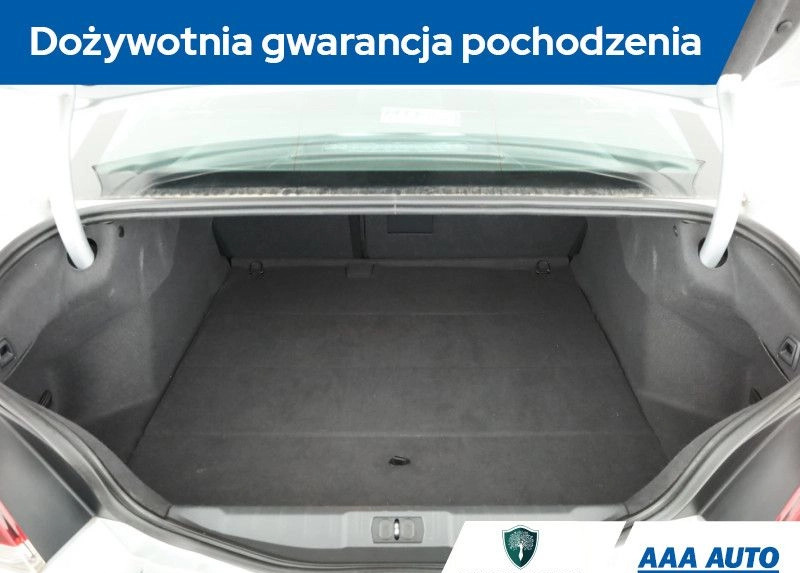 Peugeot 508 cena 58000 przebieg: 71167, rok produkcji 2017 z Świdwin małe 211